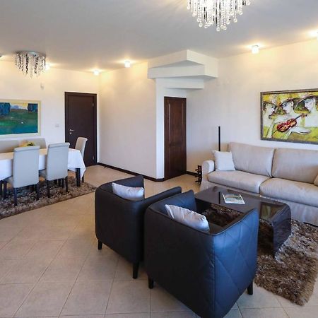 בנסקו Lake View House מראה חיצוני תמונה